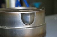 Máquina de Soldadura por Puntos Automática para Boquillas de Hervidores de Acero y Aluminio HWASHI