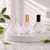 Vente en gros de flacons de parfum en verre miniatures de 15 ml, forme coquille, nouveau design, fond épais, avec vaporisateur et couvercle en aluminium