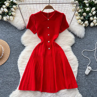 Robe en tricot rouge élégante Joydressing, manches courtes, col polo, boutonnée, coupe trapèze, mini-robe en tricot, vente en gros, sur mesure