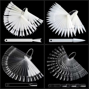 Présentoir de 50 faux ongles naturels transparents, blancs et noirs de haute qualité pour la pratique du gel et la nuancière de couleurs – Idéal pour le dropshipping - Product Image 2