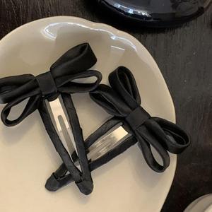 โบว์ผ้าไหมสีสันสดใสแสนน่ารักสำหรับเด็กผู้หญิง จับคู่กับกิ๊บติดผม BB อุปกรณ์ตกแต่งผมสำหรับเด็กผู้หญิง กิ๊บติดผมเด็กผู้หญิง - Product Image 1