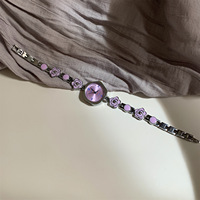 Montre femme élégante mignonne, bracelet chaîne émail fleuri rose, cadran carré irrégulier doux, montre quartz