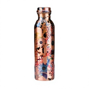 Juego de Botella de Agua de Cobre Puro con 2 Vasos, Jarra de Agua con Estampado Meenakari, Juego de Regalo en Caja - Product Image 1