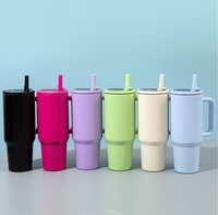 Gobelet isotherme en acier inoxydable à double paroi de 40 oz, personnalisable avec logo, avec bouchon anti-fuite, paille rabattable et poignée, pour les voyages en extérieur