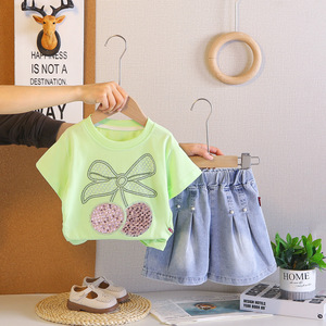 Conjunto de 2 Piezas para Niñas con Diseño de Lazo de Cereza Brillante, Transpirable y Casual para Uso Diario, Actividades al Aire Libre y Verano - Product Image 4