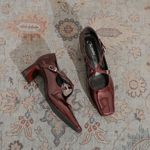 Zapatos de Tacón Alto de Moda con Correa en T y Hebilla, de Charol Plateado, con Punta Cuadrada y Tacón de Bloque, Estilo Mary Jane - Product Image 3