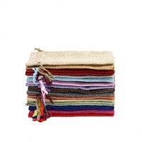 Sacs cadeaux en satin multicolores avec cordon de serrage et pochettes assorties pour l'emballage de bonbons et de bijoux de mariage