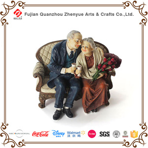 Figuras Decorativas Personalizadas de Pareja Mayor, Adornos para el Hogar, Regalos Decorativos - Product Image 3