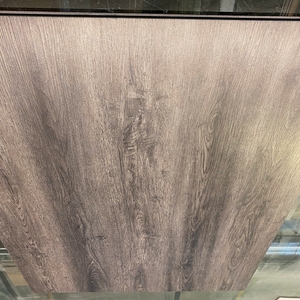 Láminas de Vinilo PVC Resistentes e Insonorizantes, Rollos de Suelo Plástico Suave al Tacto, Suelo con Absorción de Impactos para Deportes en Interiores - Product Image 4