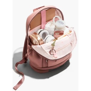 Échantillon gratuit - Sac à dos léger pour ordinateur portable, résistant à l'eau, en polyester, pour femmes, idéal pour le sport et les voyages, certifié BSCI. - Product Image 5