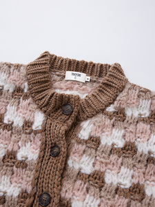 Nuovo prodotto <span class=keywords><strong>misto</strong></span> <span class=keywords><strong>lana</strong></span> <span class=keywords><strong>e</strong></span> <span class=keywords><strong>Cashmere</strong></span> in polvere filato di fiori Art lavorato a maglia leggero ed elegante - Product Image 2