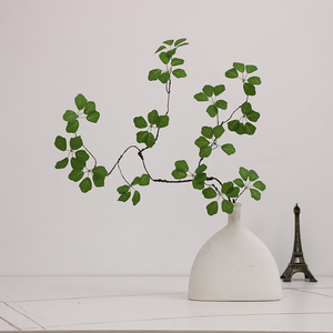 Campana Colgante Japonesa Simple Verde con Hojas Artificiales de Guanyin, Estilo Bosque, para Decoración del Hogar, Arte Floral, Arreglo para Mesa de Comedor - Product Image 6