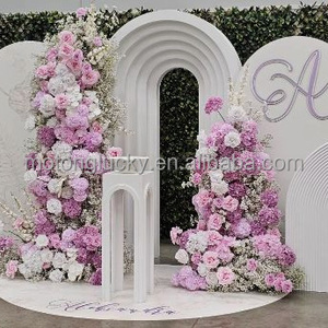 Rosenroter Hortensien-Hornbogen mit Goldrahmen, Weiße Seidenrosen und Kaskadierendes Grün für Hochzeitszeremonie, Fotobox, Altar und Bühnendekoration - Product Image 6