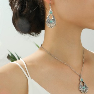 Bohemian Turquoise <b>Necklace</b> And Earring <b>Sets</b> For Women Alloy Tibetan <b>Silver</b> Party Jewelry <b>Sets</b> Flower Design 2024 - Product Image 4