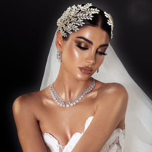 ผ้าปะติด & ชุดแต่งงานอุปกรณ์เสริมผมงานเย็บติดกระจกประดับพลอยเทียมแผ่นหลังเรียบงานแฮนด์เมด JP คริสตัล3D 5ชิ้น - Product Image 6