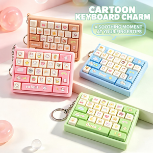 Juguete Antiestrés de Plástico, Llavero con Teclado Mecánico, Colgante para Mochila Escolar, para Niños y Niñas, Presiona las Teclas - Product Image 1