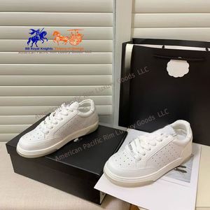 CC Classic Style Men and <b>Women</b> Casual Sneakers Low Top White Leather Shoes with Closed Toe Fashion Trend Walking Style - Product Image 5