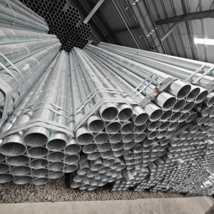 Tube galvanisé soudé par ERW ASTM A106/A36/A53 BS 1387/MS api <span class=keywords><strong>de</strong></span> tuyau d'acier pour des industries <span class=keywords><strong>de</strong></span> l'eau avec des services <span class=keywords><strong>de</strong></span> coupe et <span class=keywords><strong>de</strong></span> recourbement - Product Image 1
