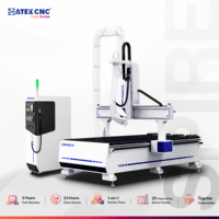Machine de fraisage CNC à quatre axes 1530 avec tête pivotante pour découpe biseautée, rainurage latéral et fraisage 3D