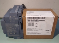 Módulo Lógico PLC Siemens LOGO 24CE 6ED1052-1CC08-0BA2 con Pantalla, Salida de Relé, Ethernet, Control Industrial, Programación PLC, 24V DC