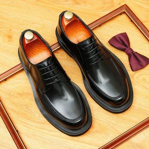 Chaussures décontractées en cuir italien de luxe personnalisées pour les occasions formelles, chaussures pour hommes - Product Image 3