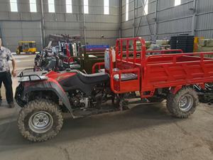 <span class=keywords><strong>Side</strong></span>-<span class=keywords><strong>car</strong></span> de moto pour adultes <span class=keywords><strong>tout</strong></span>-<span class=keywords><strong>terrain</strong></span>, cargo, carrosserie ouverte, moteur motorisé 300CC, capacité de charge de 1500 kg, vente directe d'usine - Product Image 4