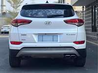 Hyundai Tucson 1.6T Luxury SUV 2018, traction avant, boîte automatique, 8 airbags, toit ouvrant électrique, caméra arrière LED, écran tactile
