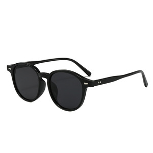 SPOEN Lunettes de soleil rondes pour femmes, monture complète, protection UV400, style rétro - Product Image 2