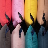 Oreillers en polyester Hilton à ligne simple, 1000g, vente en gros, pour hôtels et maisons