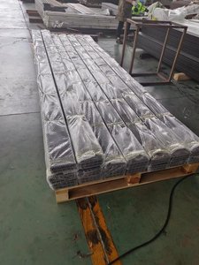<span class=keywords><strong>Decking</strong></span> del Wpc del legno composito di plastica di legno Anti-uv della materia prima all'aperto - Product Image 4