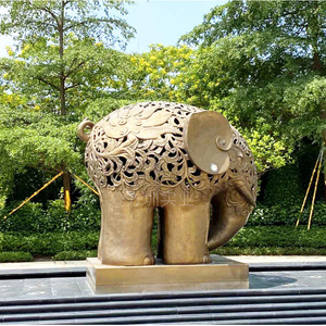 Sculpture d'éléphant en résine pour extérieur, décoration de jardin, forme animale traditionnelle polie, art paysager autoportant - Product Image 4