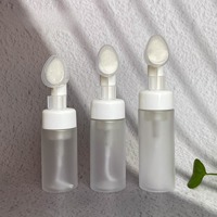 Esmerilado para botella de bomba de espuma de plástico PET transparente con cepillo de forma cilíndrica de serigrafía para Mousse de limpieza facial