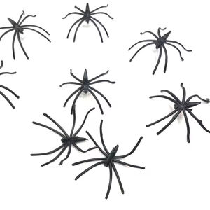 Venta caliente Multicolor 4,5 cm pequeñas arañas de plástico realistas pequeñas arañas Terror Prank Props Halloween decoraciones al aire libre a granel - Product Image 2