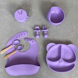 Juego de 8 piezas de vajilla de silicona para bebés: tapete de silicona para mesa, plato, tazón, cuchara, tenedor, vaso antiderrame, set de alimentación para bebés, set de comedor para bebés - Product Image 3
