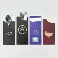 Sacs à couverts en papier personnalisés en gros pour fourchettes, couteaux et cuillères, en papier recyclé, avec serviettes, personnalisables pour les chaînes de restauration rapide