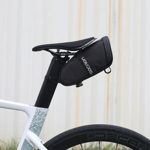 Bolsa de Sillín para Bicicleta Gaciron BIRD NEST-300(L) Aero con Luz Trasera Magnética Inteligente, Hebilla con Perilla, Impermeable IPX6, Bolsa de Almacenamiento para Asiento Trasero de Ciclismo - Product Image 2