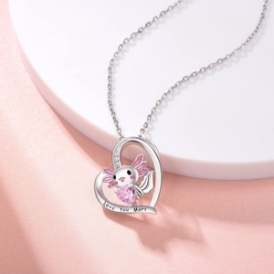 Collar infantil de aleación con colgante de salamandra, estilo dulce de dibujos animados, con incrustaciones de diamantes y efecto de goteo de aceite, con la inscripción <span class=keywords><strong>LOVE</strong></span> <span class=keywords><strong>YOU</strong></span> <span class=keywords><strong>MORE</strong></span> - Product Image 2