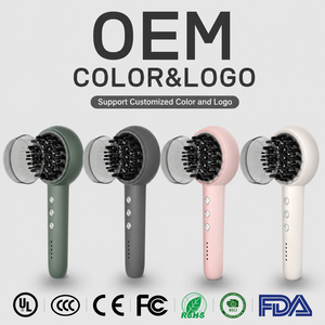 แปรงนวดหนังศีรษะ OEM เทคโนโลยีการสั่นสะเทือน ผลิตจากพลาสติก พร้อมสีและโลโก้ตามสั่ง - Product Image 1
