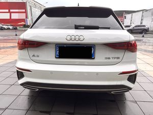 <span class=keywords><strong>Audi</strong></span> <span class=keywords><strong>A3</strong></span> <span class=keywords><strong>Sportback</strong></span> 2023 35TFSI Turbo d'occasion, conduite à gauche, automatique, essence, hayon, sièges en cuir, pneus R17, caméra de recul, pour l'exportation - Product Image 2