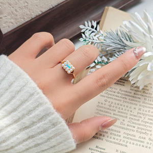 Fabricantes al por mayor Rectangular lado a lado con incrustaciones <span class=keywords><strong>de</strong></span> perlas Dream Retro Opal Elegant Shell Beads Exquisita joyería - Product Image 1