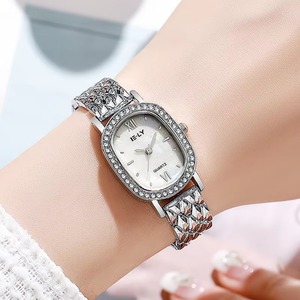 Reloj de Pulsera Elegante para Mujer con Esfera Ovalada, Cuarzo, Caja de Aleación con Escala y Correa de Aleación - Product Image 4