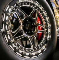 Jantes de course monobloc forgées noires brillantes à bord festonné Beadlock Drag Pack 15 17 18 pouces 5*114.3 5*120 5*120.65 pour Mustang