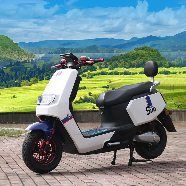 Wholesale Cheapest Electric Racing Motorcycles 52km/h White Electric Adult Motorcycle