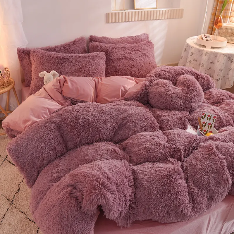 Wholesale 100% Polyester Warm Faux Fur Velvet Plush Mink Fluffy Furry Bed Sheets Bedding Set Online