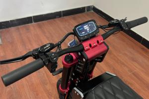 Scooter Eléctrico de Dos Ruedas para Adultos, 72V 10000W 15000W 50AH/40Ah, GT-R8, Motor Dual, Desbloqueo Inteligente NFC, Plegable, Freno de Disco Hidráulico - Product Image 5