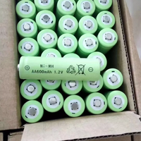 Batterie Ni-Mh AA 1.2V NIMH 600mAh 700mAh 1200mAh 2000mAh 2/3AA Ni Mh pour éclairage d'urgence Batterie rechargeable