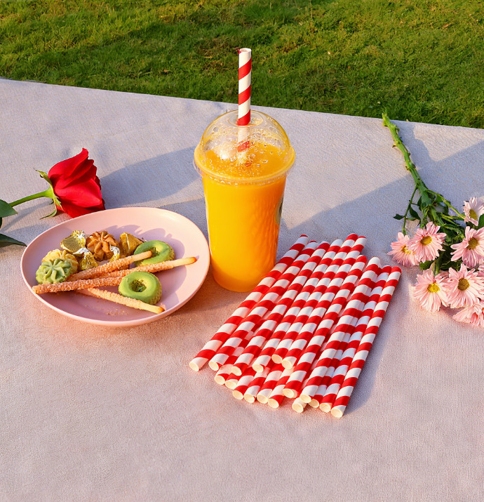 Factory Direct Sale 100% Biodegradable Disposable Paper Straw Custom Color Flexible/Straight Striped or Polka Dot Drinking Straw