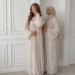 <span class=keywords><strong>Abbigliamento</strong></span> Islamico Tradizionale di Lusso Personalizzato per Donne, Set di 2 Pezzi con Perline e Paillettes, Abaya Aperta da <span class=keywords><strong>Donna</strong></span> all'Ingrosso - Product Image 1