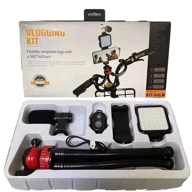 KIT-04LM Smartphone Video Kit Phone Photography Live Vlog Set Includes Tripod Phone Clip LED Lights Microphone Ce Wireless ABS