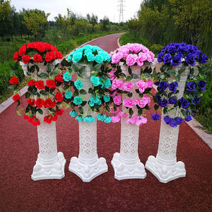 Ornements d'extérieur Vases <span class=keywords><strong>de</strong></span> mariage <span class=keywords><strong>grec</strong></span> 4PCS Colonne romaine creuse en plastique Pilier <span class=keywords><strong>de</strong></span> plante d'intérieur Guide Post Welcome Area - Product Image 1